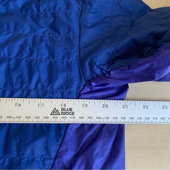 HOKA One One Sky Quilt Jacket Men's S Blue Purple Packable Lightweight Primaloft - Picture 11 of 15